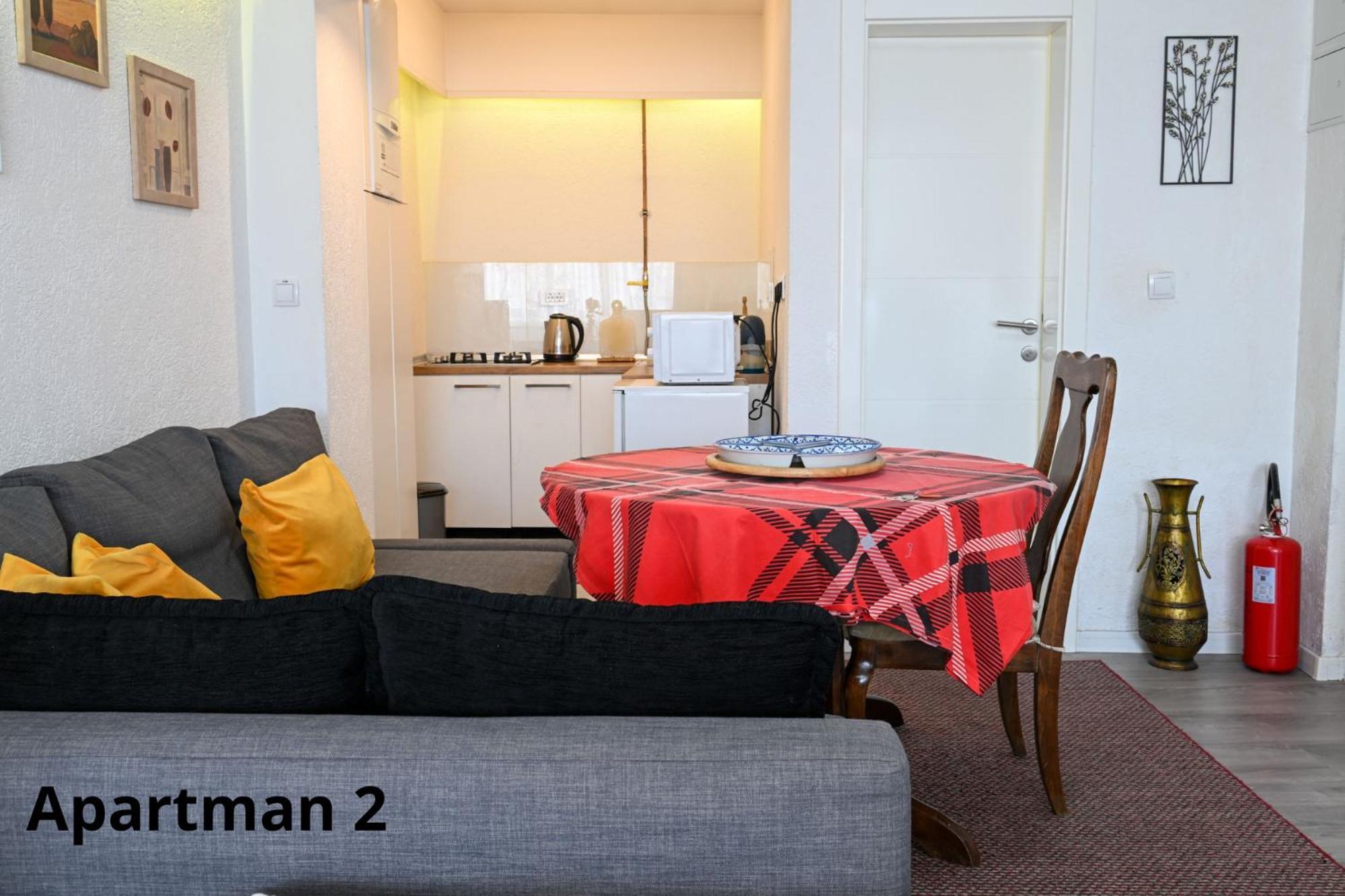 Apartman Slatki Dom 2 ซาราเยโว ภายนอก รูปภาพ